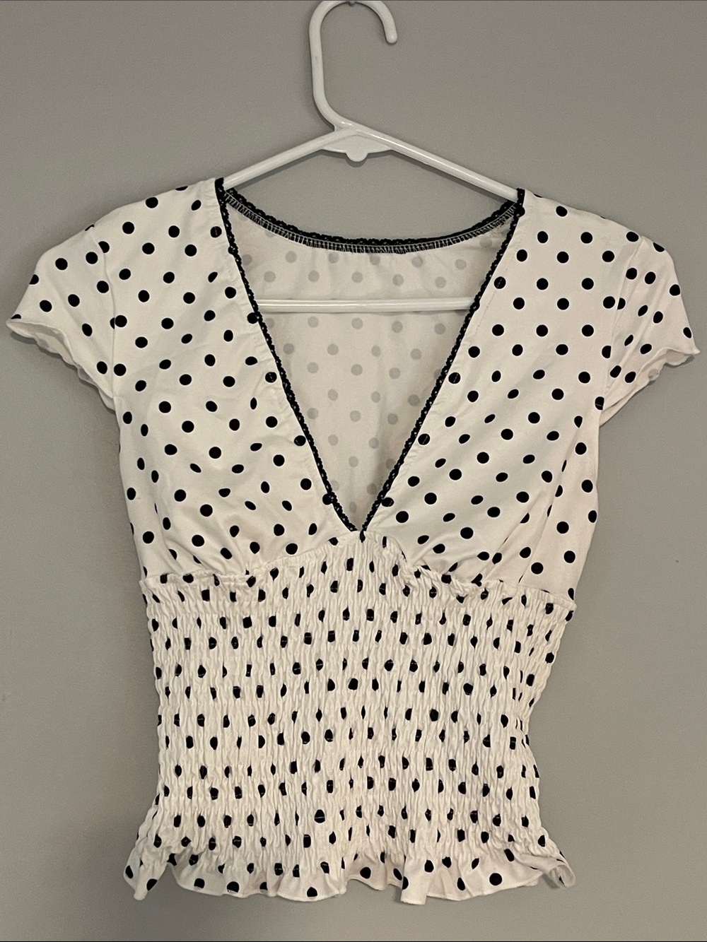 SHEIN White Black Polka Dot Short Sleeve V-Neck Top